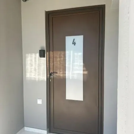 Apartamento Letsios Steel4